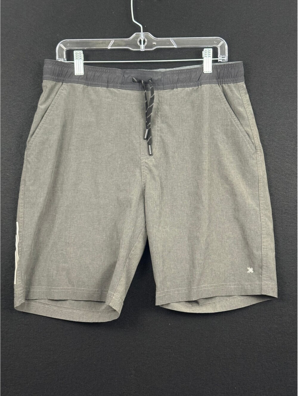 Kenneth Cole Men's Gray Lightweight Stretch Quick Dry Athletic Shorts Size M